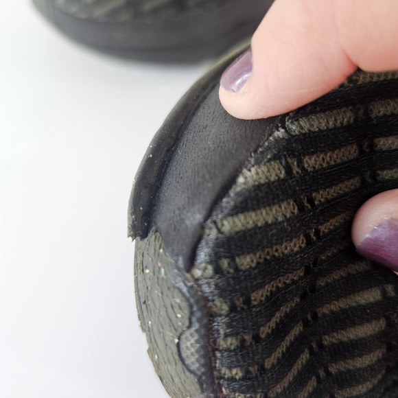 Nike LeBron Witness 6 Black Sequoia Silver CZ4052-001 Mens Basketball Shoes 7.5 - Picture 8 of 16